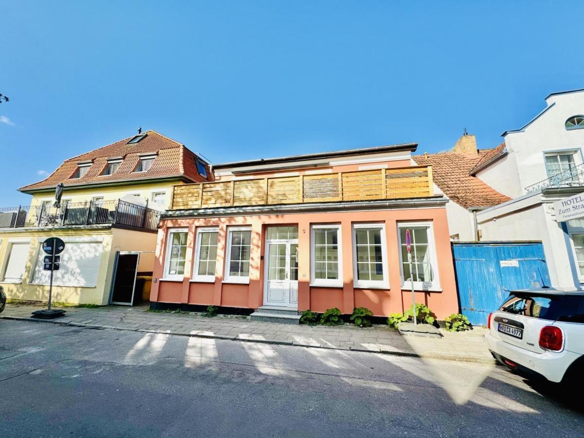 Haus Seazeit, Meerliebe Rostock Exterior photo